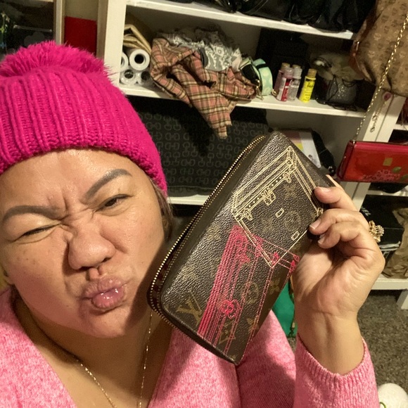 Meet your Posher, Marilyn - Picture 2 of 9